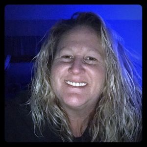 Meet your Posher, Sissy